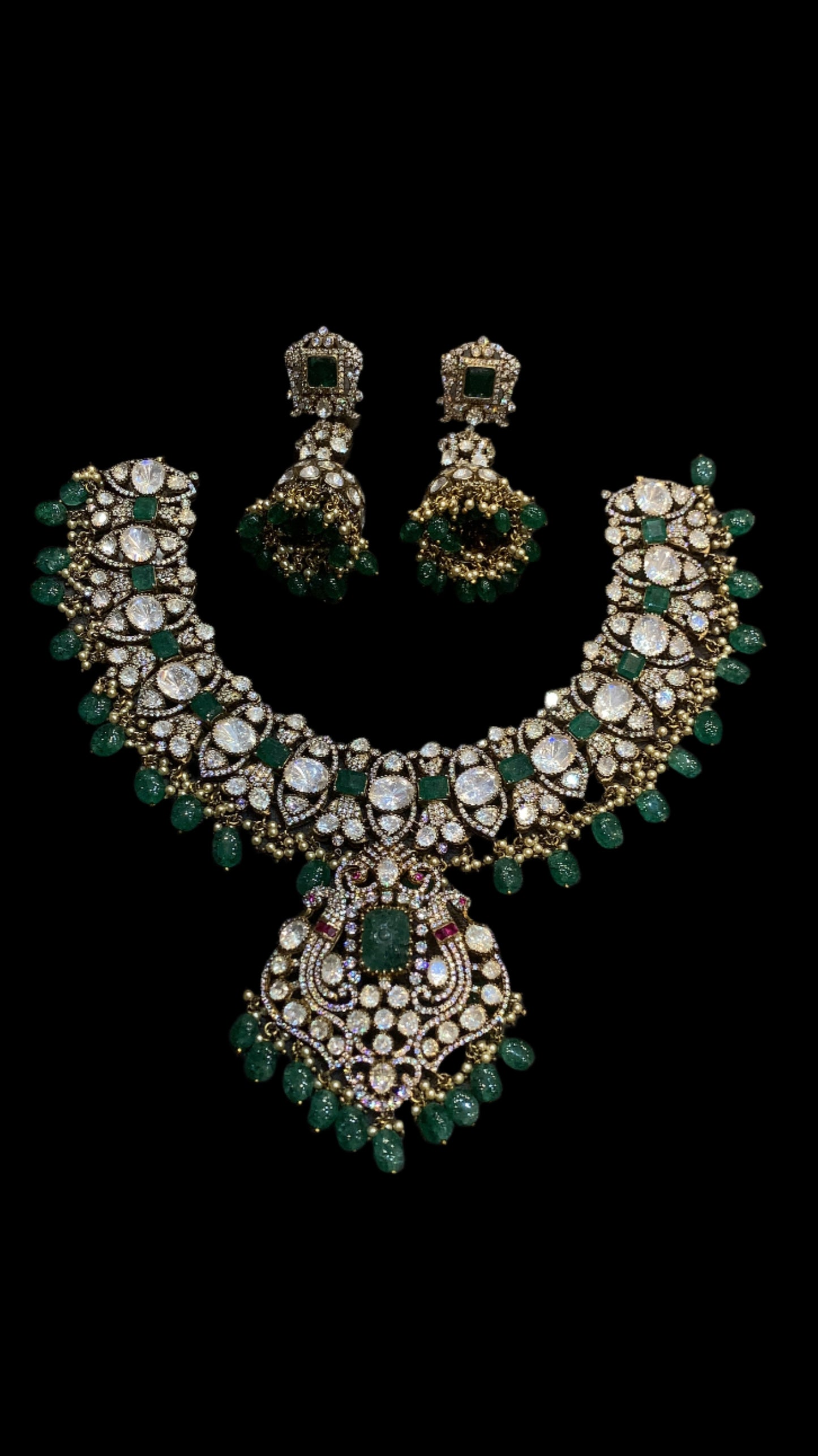 Victorian Necklace With Earrings QSVNE0005