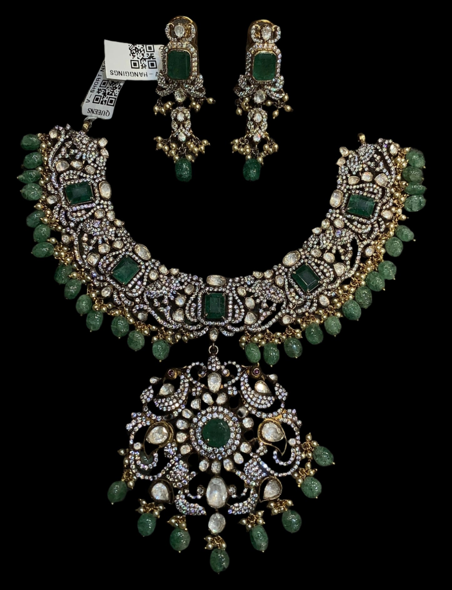Victorian Necklace With Earrings QSVNE0012