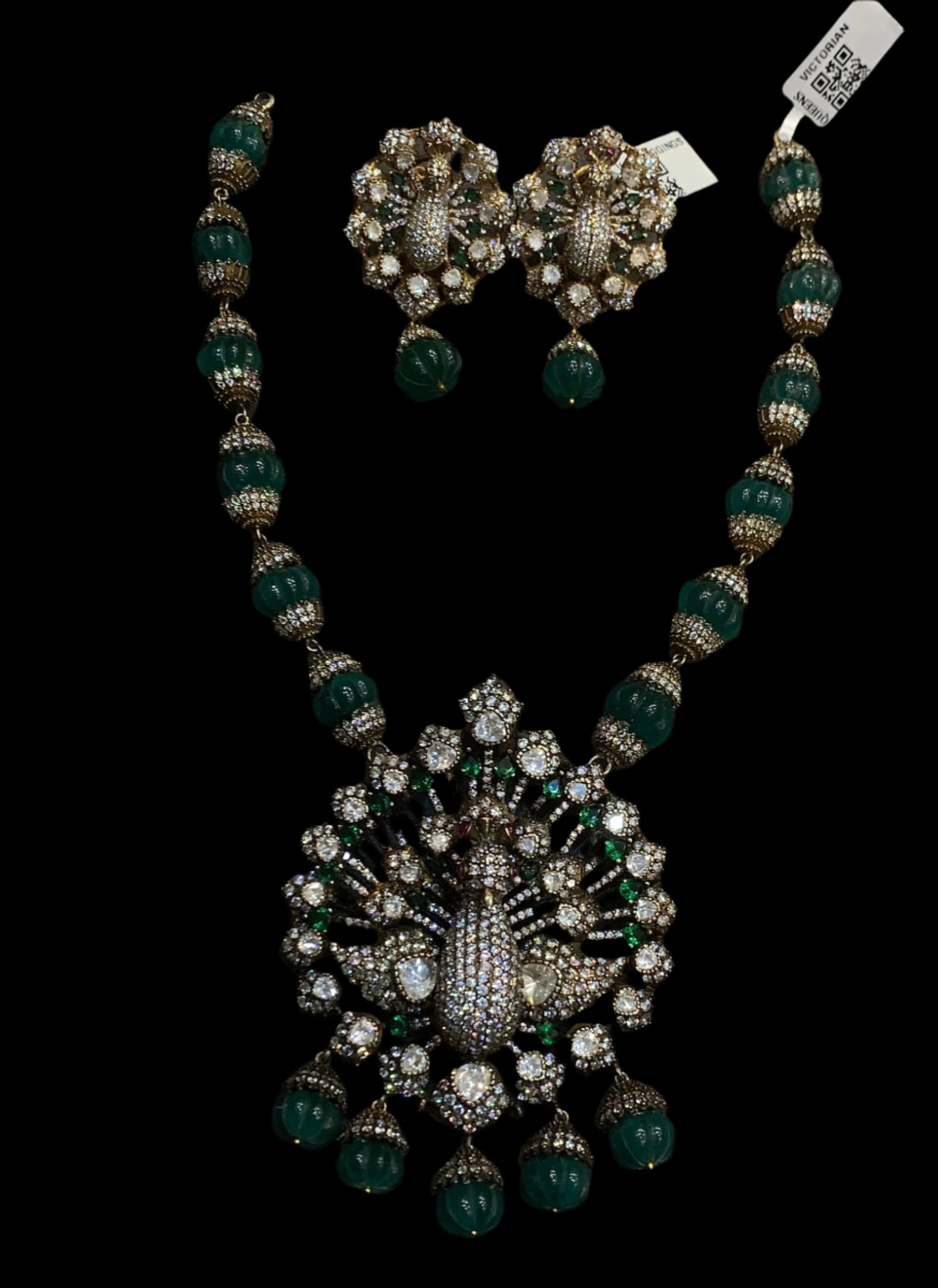 Victorian Necklace With Earrings QSVNE0013
