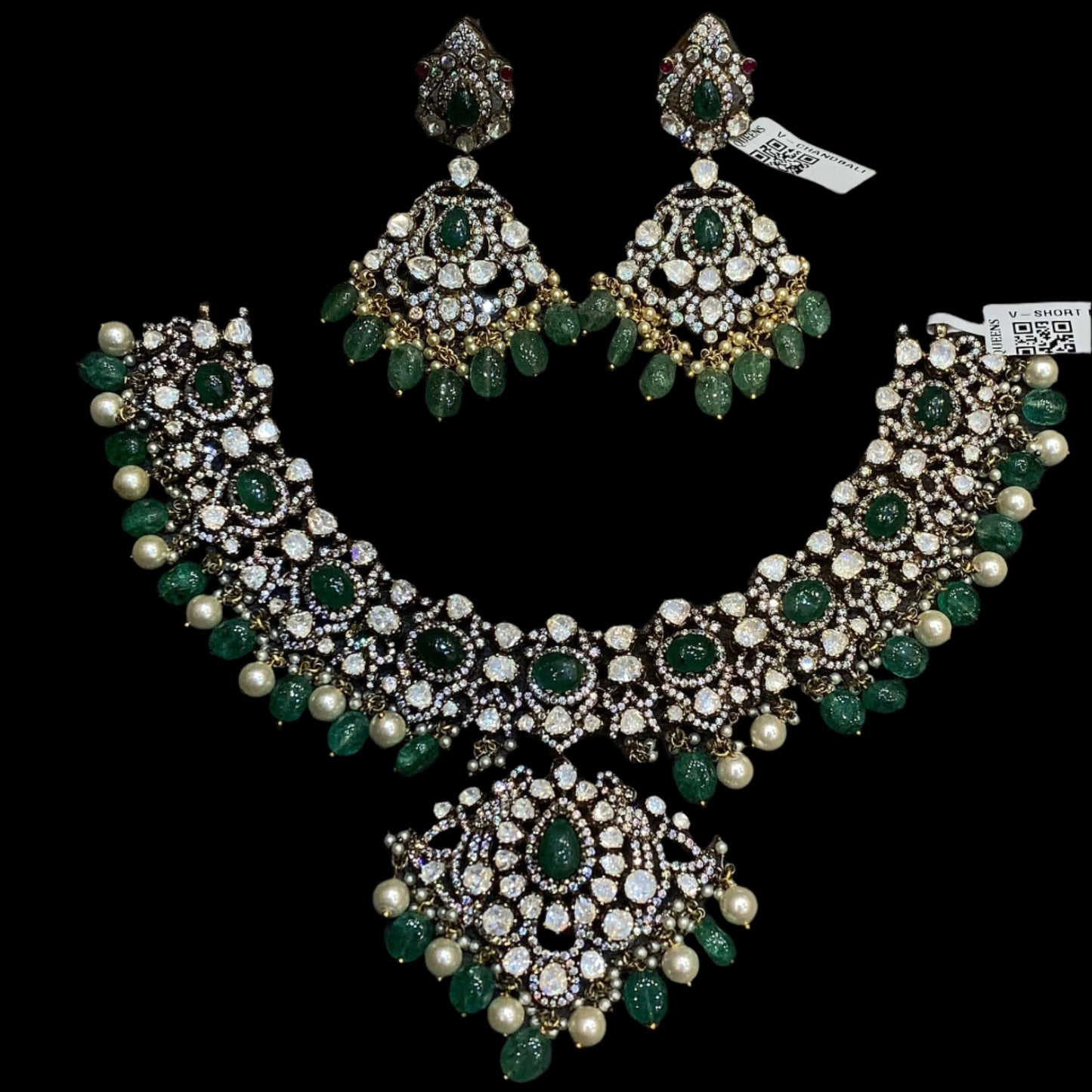 Victorian Necklace With Earrings QSVNE0019