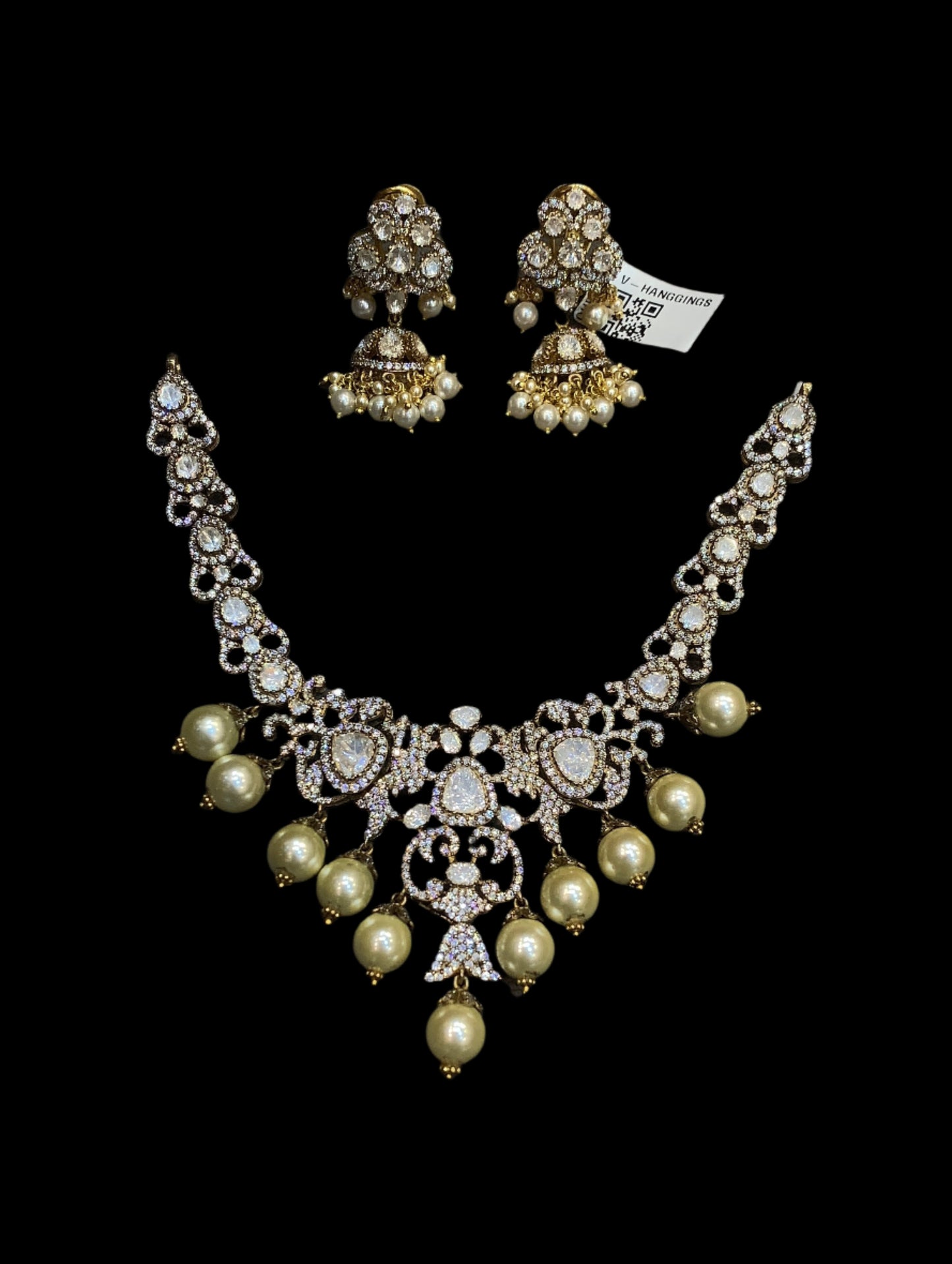 Victorian Necklace With Earrings QSVNE0021