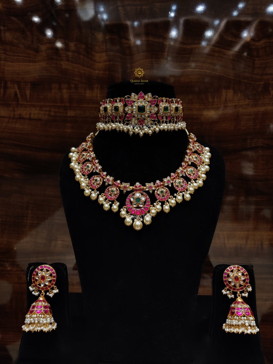 Kundan Short Bottumala set - www.queenssilverjewellery.com